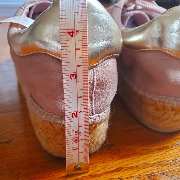 Be The Star Platform Espadrille Sneakers! - Picture 6 of 10